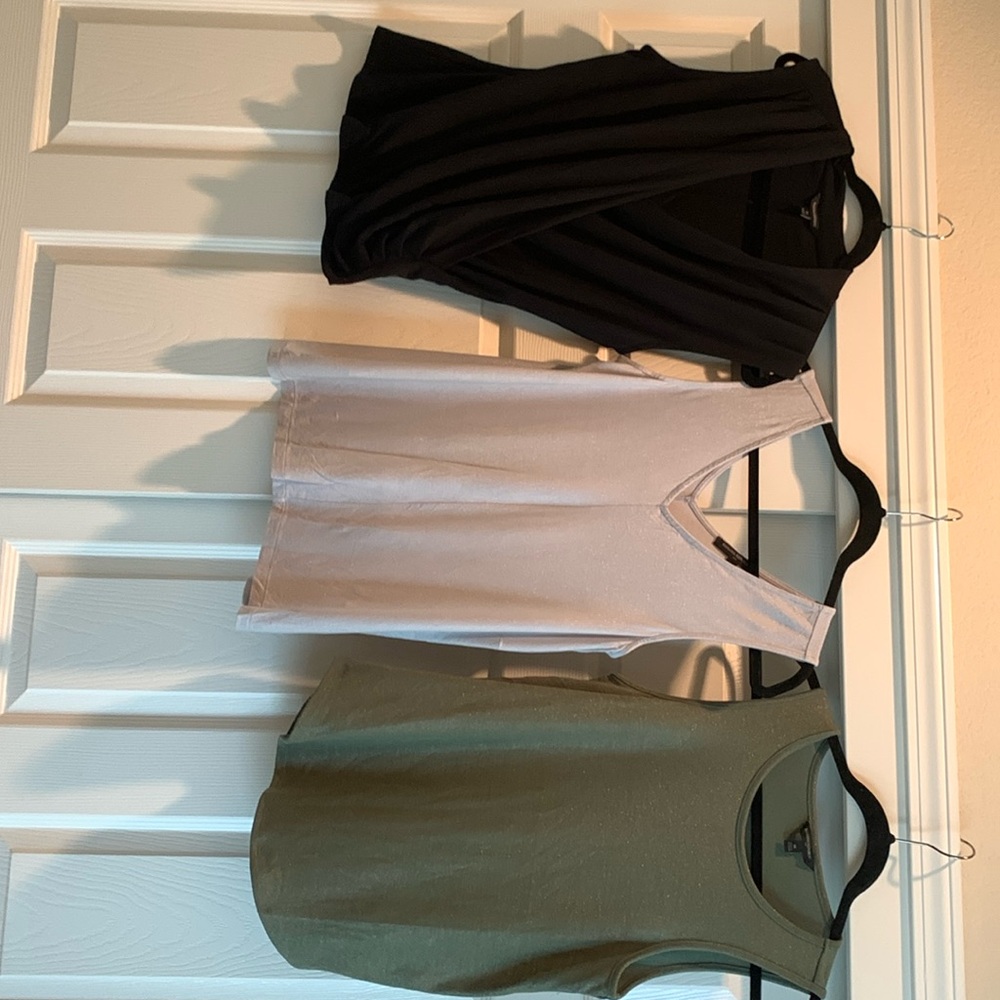 Banana Republic sleeveless shirts